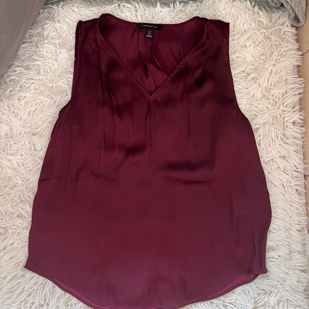 This beautiful burgundy blouse!!